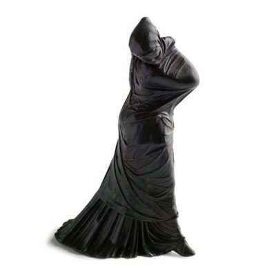  The Veiled Dancer: Bronze Casting Meets Spiritual Etherealness!